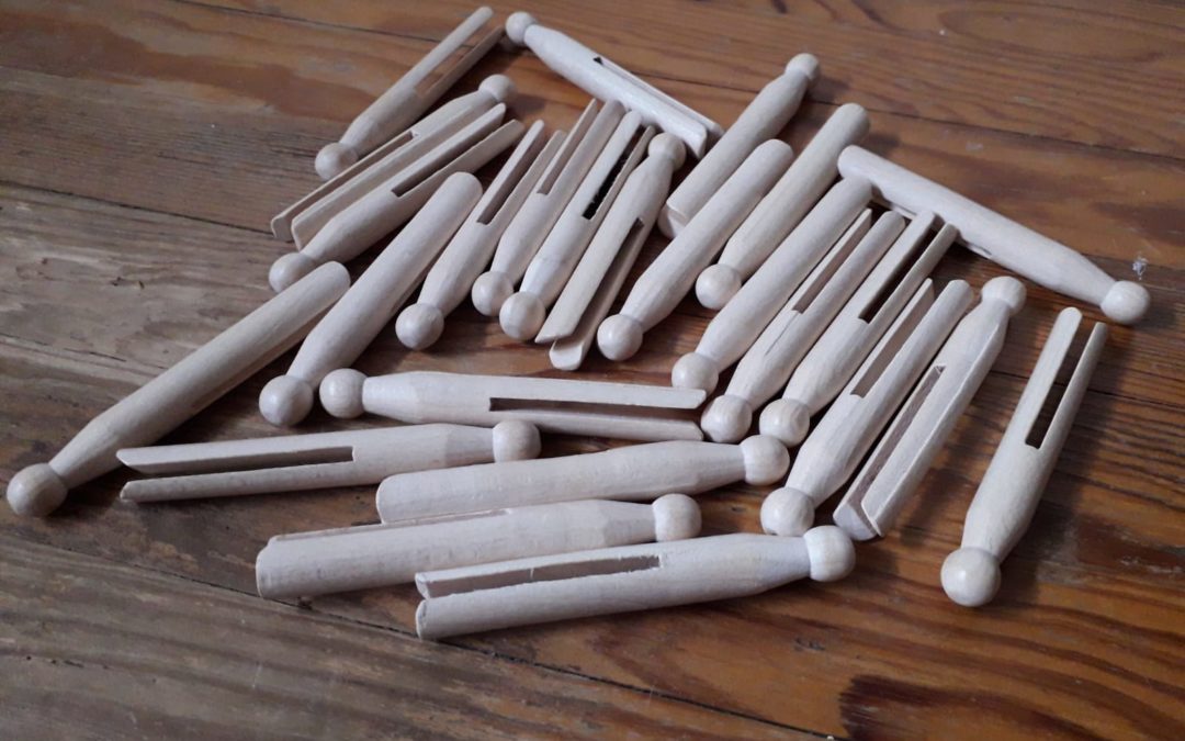Pinces à linges en bois
