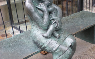 « La mère et l&rsquo;enfant » Léa Vivot 1983