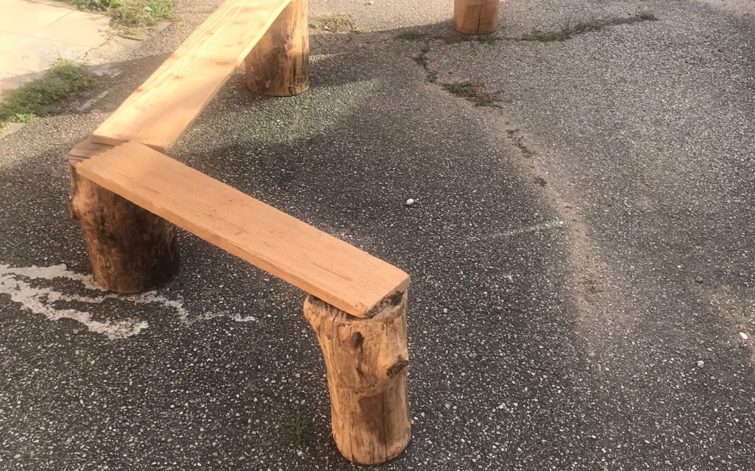 Rondins et planches en bois