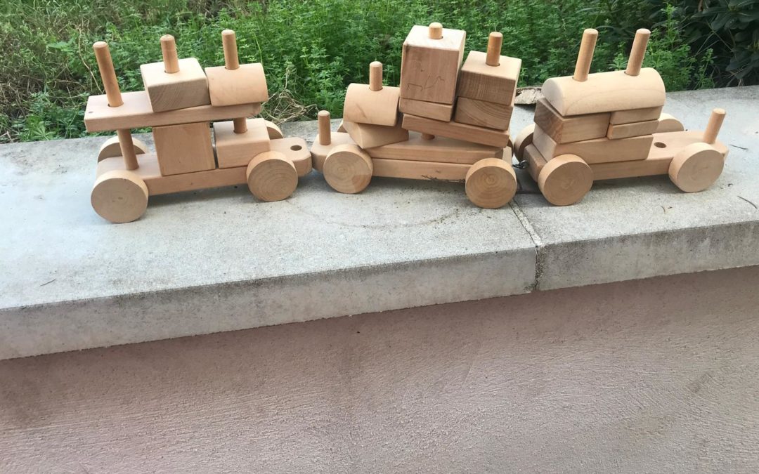 Train en bois